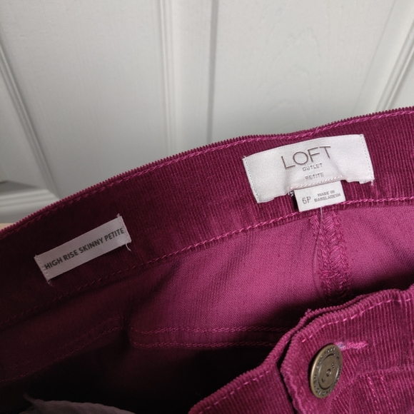NWT LOFT Outlet High Rise Skinny Petite Corduroy Pants Purple Size 6P - Picture 6 of 7